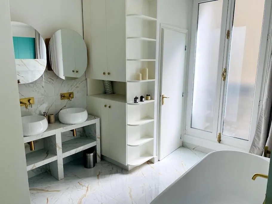 Triplex A Montmartre - Sauna Paris